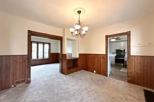 502 Chestnut St, Waukegan, IL 60085 - Photo 5