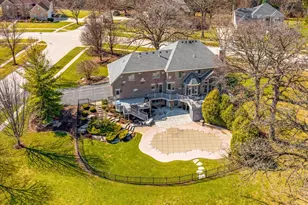 519 Litchfield Ln, Bartlett, IL 60103 - Photo 45