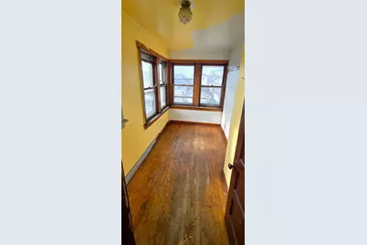 10508 S Avenue M, Chicago, IL 60617 - Photo 19