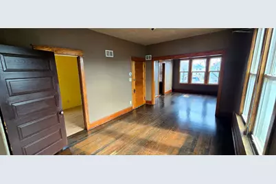 10508 S Avenue M, Chicago, IL 60617 - Photo 13