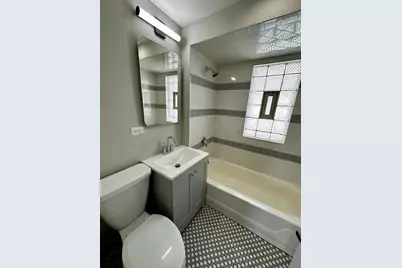 2300 N 73rd Avenue, Elmwood Park, IL 60707 - Photo 5