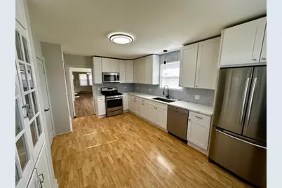 2300 N 73rd Avenue, Elmwood Park, IL 60707 - Photo 3