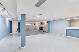 2945 S Scott St, Des Plaines, IL 60018 - Photo 33