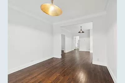 8423 S Colfax Avenue, Chicago, IL 60617 - Photo 3