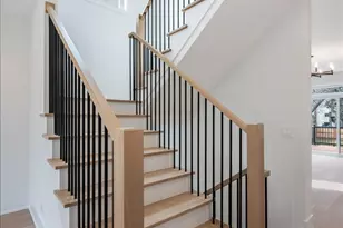 1042 Dewey Ave, Evanston, IL 60202 - Photo 5