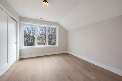 1042 Dewey Avenue, Evanston, IL 60202 - Photo 23