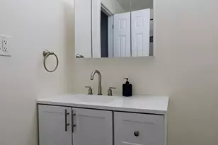 1387 S Glen Cir, Aurora, IL 60506 - Photo 15