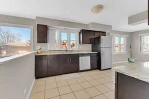 6200 Rob Roy Dr, Oak Forest, IL 60452 - Photo 7