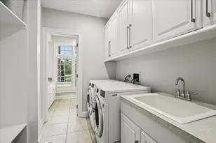 180 S Suffolk Ln, Lake Forest, IL 60045 - Photo 33
