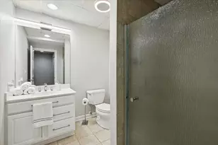 180 S Suffolk Ln, Lake Forest, IL 60045 - Photo 31