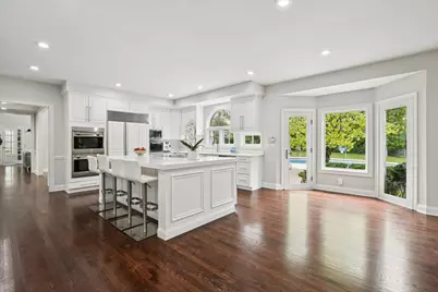 180 S Suffolk Lane, Lake Forest, IL 60045 - Photo 13