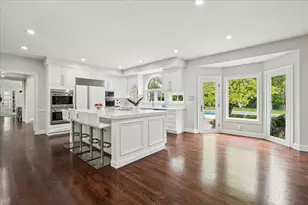 180 S Suffolk Ln, Lake Forest, IL 60045 - Photo 13