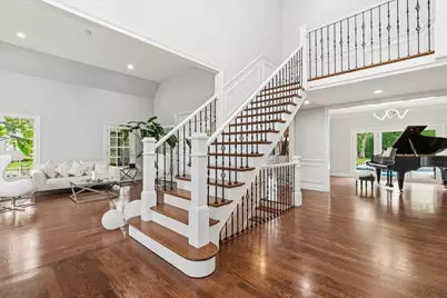 180 S Suffolk Lane, Lake Forest, IL 60045 - Photo 5