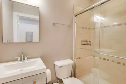 1215 W Sunnyside Avenue #3, Chicago, IL 60640 - Photo 17