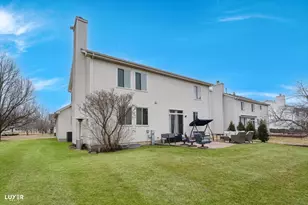 2002 S Kristina Ln, Round Lake, IL 60073 - Photo 3