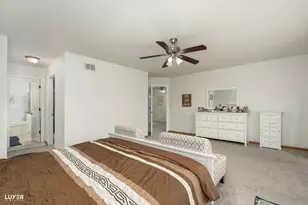 2002 S Kristina Ln, Round Lake, IL 60073 - Photo 29