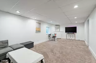 2002 S Kristina Ln, Round Lake, IL 60073 - Photo 33