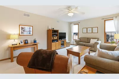 16326 S Jannel Court, Lockport, IL 60441 - Photo 9