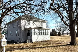 4799 Center Rd, Rochelle, IL 61068 - Photo 3