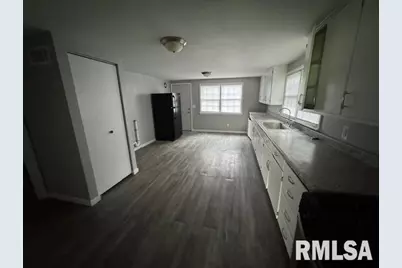 6812 33rd Street, Moline, IL 61265 - Photo 5