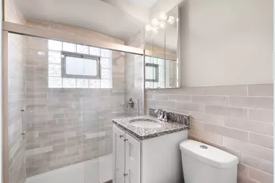 360 Streamside Drive, Harvey, IL 60426 - Photo 11