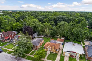 360 Streamside Dr, Harvey, IL 60426 - Photo 21