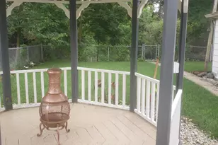 360 Streamside Dr, Harvey, IL 60426 - Photo 19