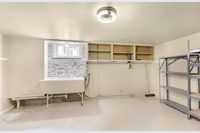 360 Streamside Drive, Harvey, IL 60426 - Photo 15