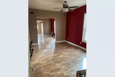 304 S 3rd Street, Kirkland, IL 60146 - Photo 7