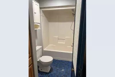 304 S 3rd Street, Kirkland, IL 60146 - Photo 9