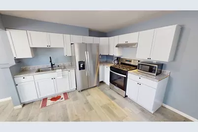 176 E Grand Avenue, Fox Lake, IL 60020 - Photo 9