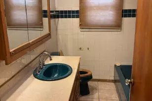 12816 S Laflin St, Calumet Park, IL 60827 - Photo 7