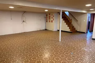 12816 S Laflin St, Calumet Park, IL 60827 - Photo 9