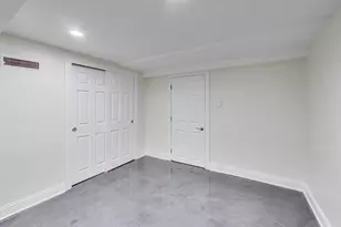 8628 Kimball Ave, Skokie, IL 60076 - Photo 25