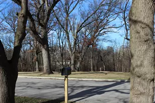 304 Dell Park Ave, Lockport, IL 60441 - Photo 15