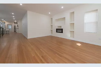 8044 S Clyde Avenue, Chicago, IL 60617 - Photo 3