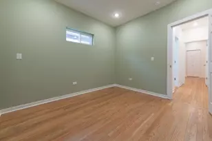 8044 S Clyde Ave, Chicago, IL 60617 - Photo 13