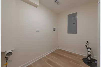 8044 S Clyde Avenue, Chicago, IL 60617 - Photo 27