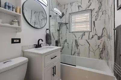 4155 Greenwood Street, Skokie, IL 60076 - Photo 15
