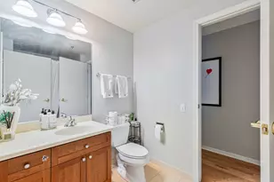 1515 S Prairie Ave, Chicago, IL 60605 - Photo 15