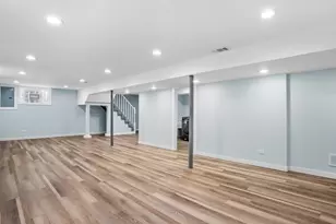 12321 S Green St, Calumet Park, IL 60827 - Photo 15