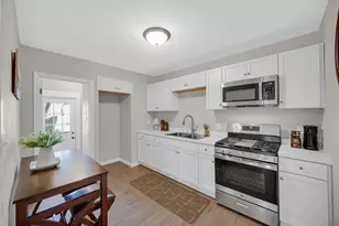 1376 Lennington Circle, Kankakee, IL 60901 - Photo 5