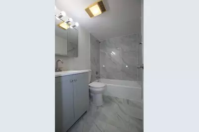 832 E Old Willow Road #105, Prospect Heights, IL 60070 - Photo 9