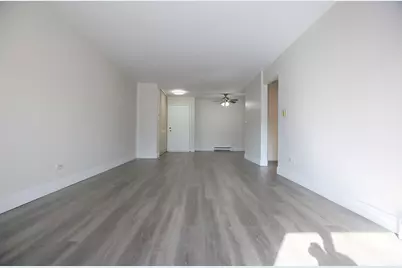 832 E Old Willow Road #105, Prospect Heights, IL 60070 - Photo 3