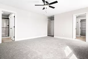 5211 Castlebar Dr, Bloomington, IL 61705 - Photo 29