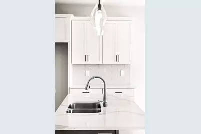 5211 Castlebar Drive, Bloomington, IL 61705 - Photo 17