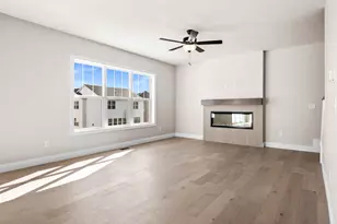 5211 Castlebar Dr, Bloomington, IL 61705 - Photo 19