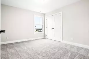 5211 Castlebar Dr, Bloomington, IL 61705 - Photo 37