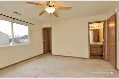 759 Cherry Creek Drive, Grayslake, IL 60030 - Photo 17