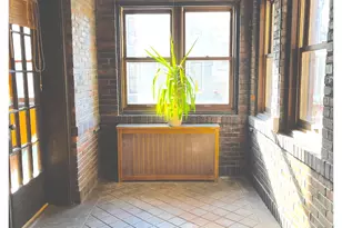 5716 S Kenwood Ave, Chicago, IL 60637 - Photo 15